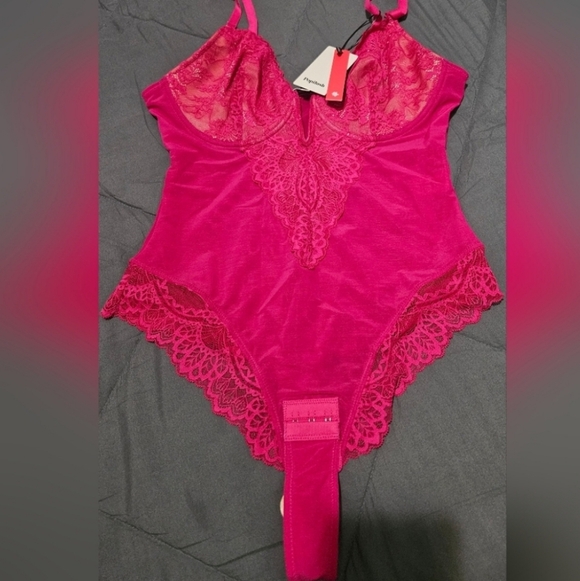 Popilush | Viral TT Hot Pink Lace Slimming Bodysuit M - Picture 3 of 8